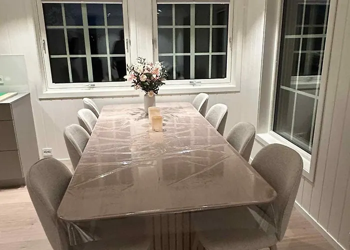 2 I Sjokanten Med 20 Sengeplasser Kristiansand